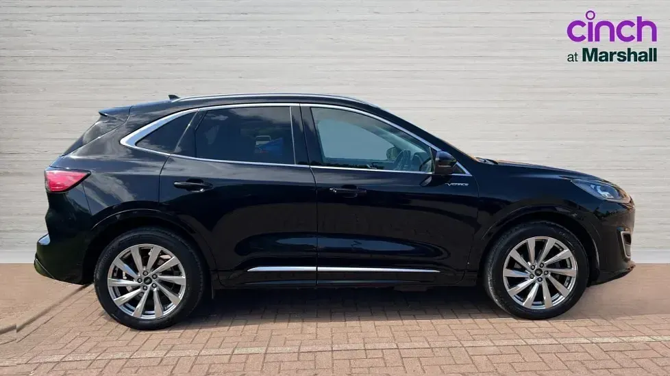 Used Ford Kuga Vignale 225 HP (165 kW) 2023 Black SUV