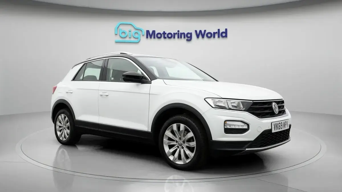 Usado VW T-Roc SE 116 HP (85 kW) 2019 SUV