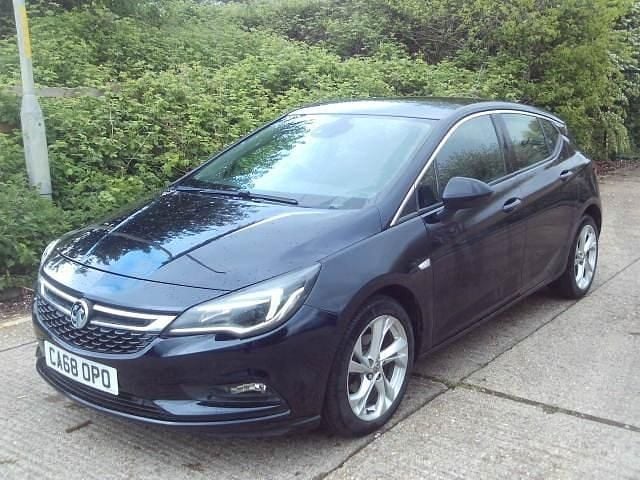 Blue Used 2018 Vauxhall Astra SRi Hatchback | £5,495 (Super price) - Image 1/4