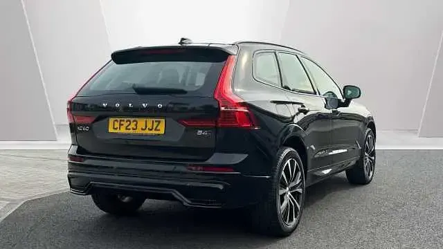 Used Volvo XC60 Plus 194 HP (142 kW) 2024 SUV
