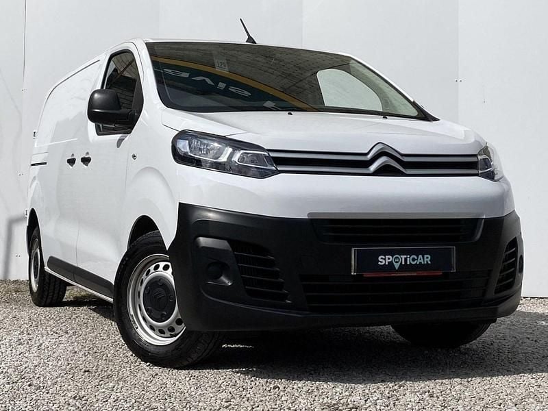 White Used 2024 Citroën Dispatch MPV | £15,954 (Fair price) - Image 1/4