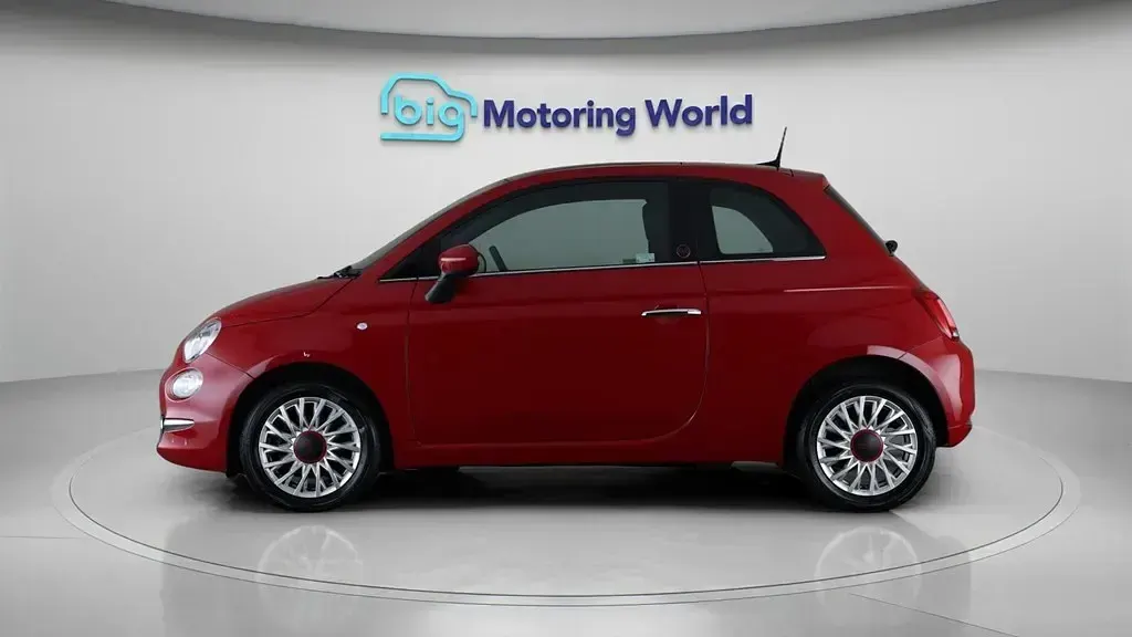 Gebraucht Fiat 500 Red 70 PS (51 kW) 2023 Rot Kleinwagen