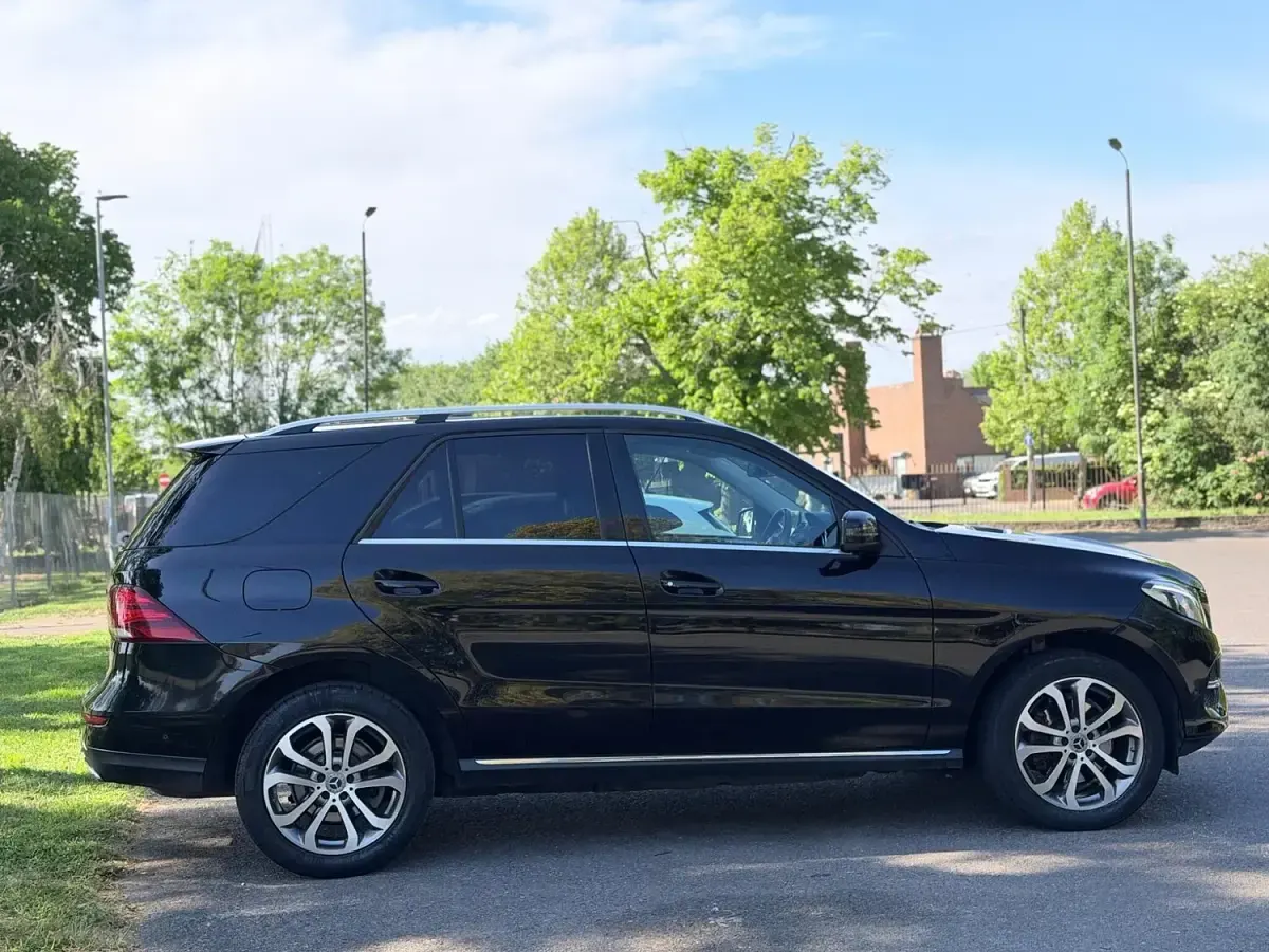 Used Mercedes GLE250 2016 Black Estate