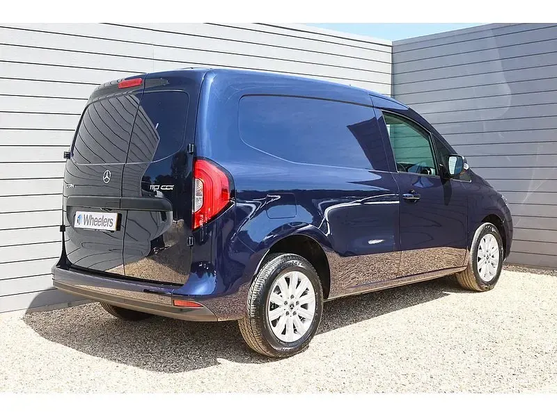 Used Mercedes Citan 110 Premium 95 HP (69 kW) 2023 Blue MPV