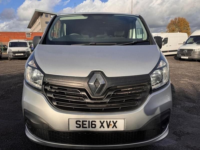 Silver Used 2016 Renault Trafic Business Van | £6,500 (Super price) - Image 1/4