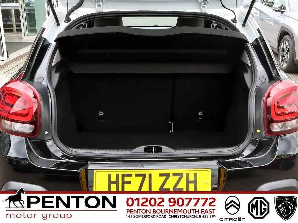 Used Citroën C3 PureTech 82 HP (60 kW) 2022 Black Hatchback