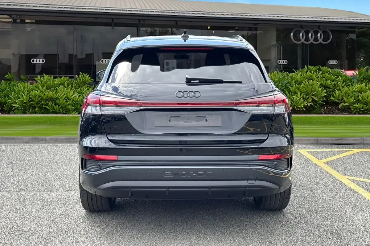 New Audi Q4 e-tron Black Edition 82 kW (112 HP) 2026 Black SUV