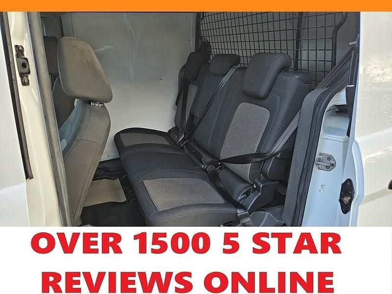 Usado Ford Transit 2023 Blanco Familiar