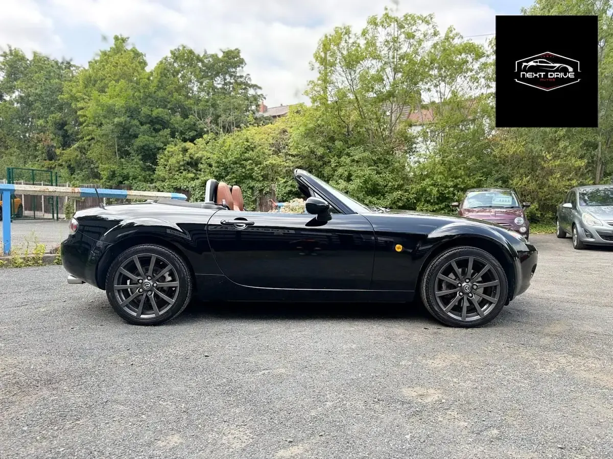 Used Mazda MX5 Inclusive 160 HP (117 kW) 2008 Black Cabriolet
