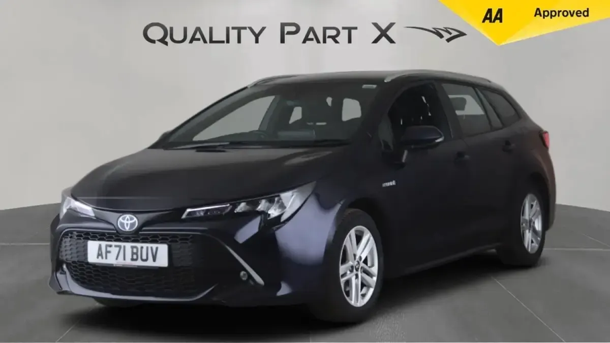 Używany Toyota Corolla 122 KM (89 kW) 2021 Niebieski Kombi