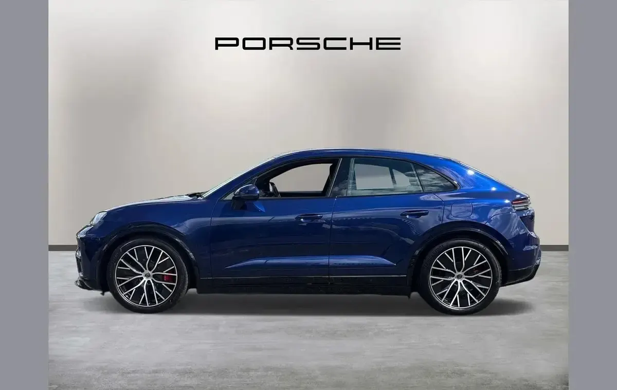 Used Porsche Macan Turbo 469 kW (639 HP) 2025 Blue SUV