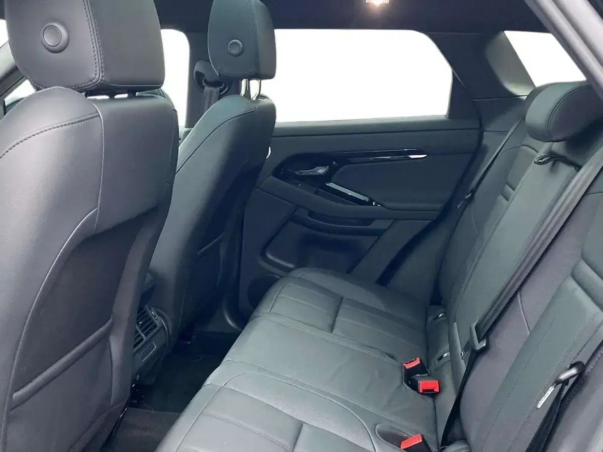 Used Land Rover Range Rover evoque SE Dynamic 269 HP (197 kW) 2025 Black SUV