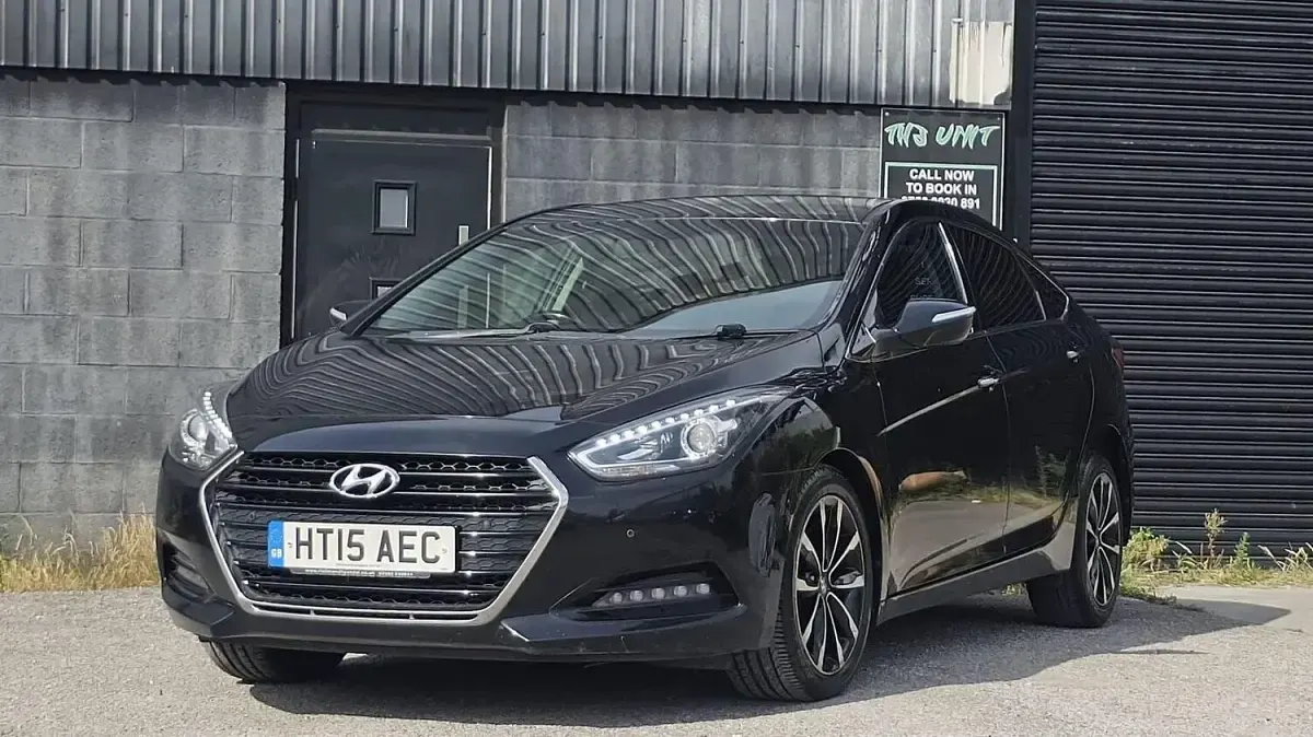 Used Hyundai i40 SE 139 HP (102 kW) 2015 Black Sedan