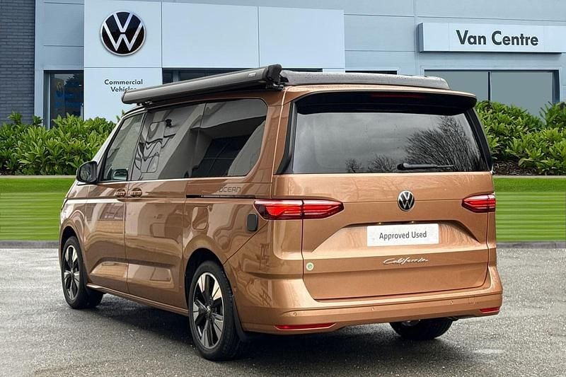 New VW California California 150 HP (110 kW) 2026 Gold Van