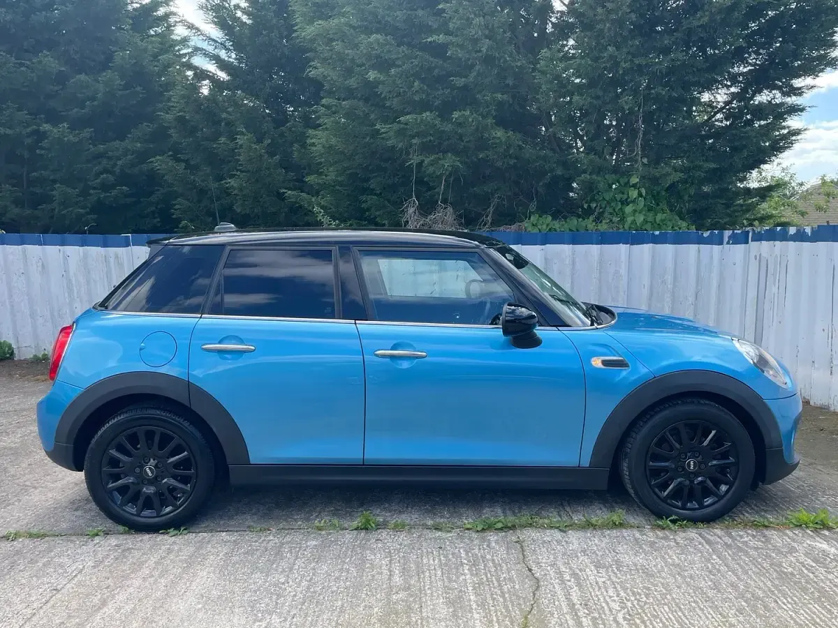 Used Mini Cooper D Hatch 2015 Blue Hatchback