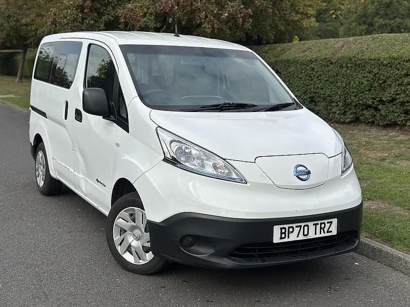 White Used 2021 Nissan e-NV200 Acenta Van | £7,990 (Fair price) - Image 1/4