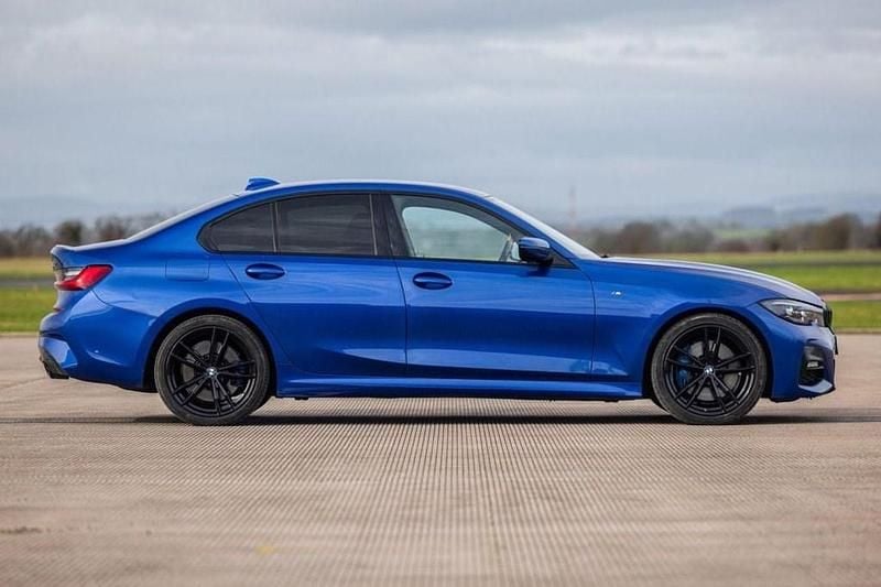 Used BMW 320 M Sport 190 HP (139 kW) 2021 Blue Sedan