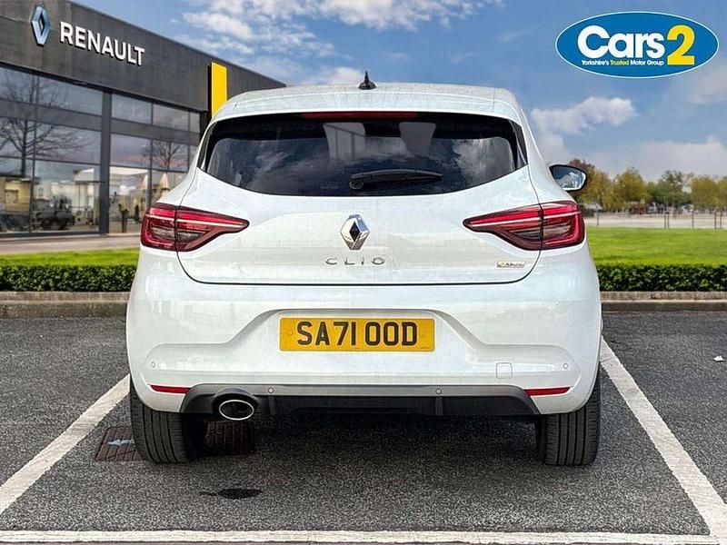 Used Renault Clio V RS Line 90 HP (66 kW) 2021 White  Hatchback