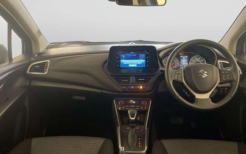 Usado Suzuki SX4 S-Cross 116 HP (85 kW) 2025 SUV
