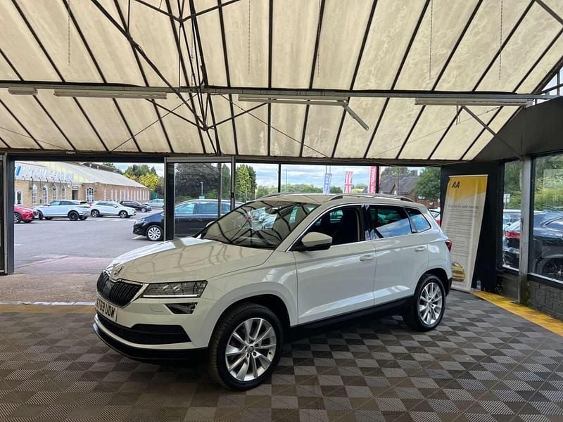 Used Skoda Karoq SE L 150 HP (110 kW) 2020 White SUV