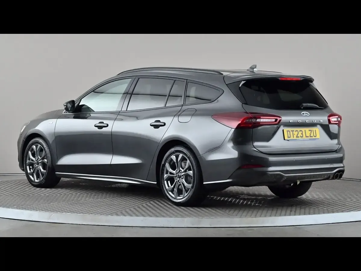 Used Ford Focus ST-Line 2023 Grey Estate