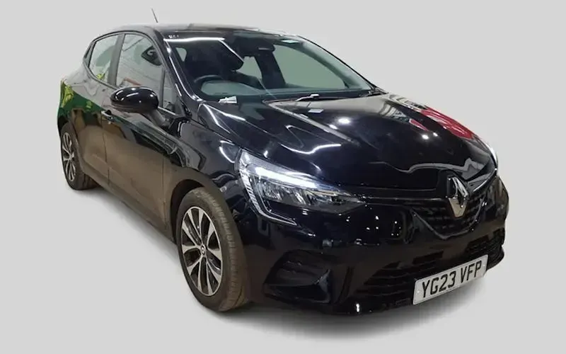 Used Renault Clio Evolution 90 HP (66 kW) 2023 Black Hatchback