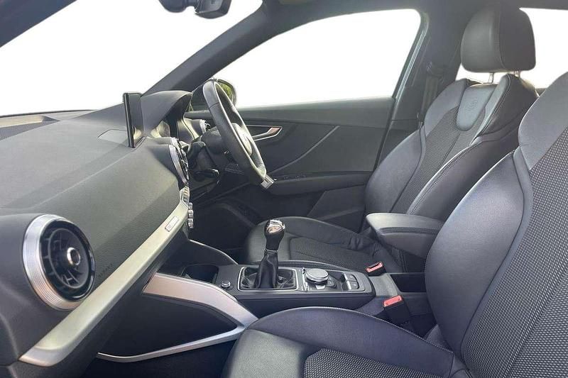 Image 2/4