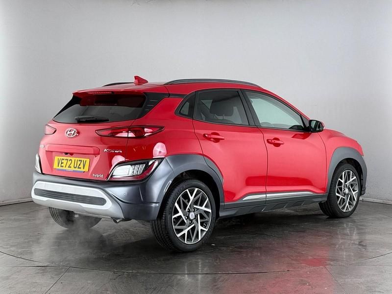 Used Hyundai Kona Premium 141 HP (103 kW) 2022 Red SUV