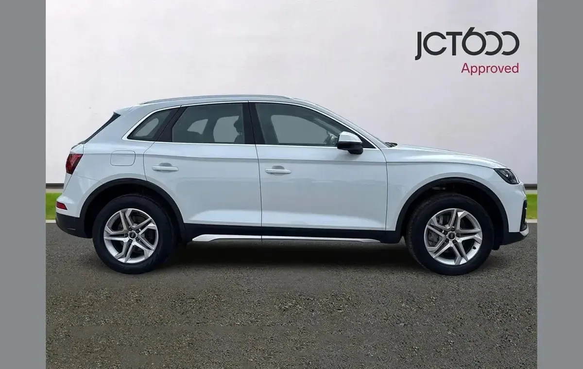 Used Audi Q5 Sport 200 HP (147 kW) 2021 White SUV