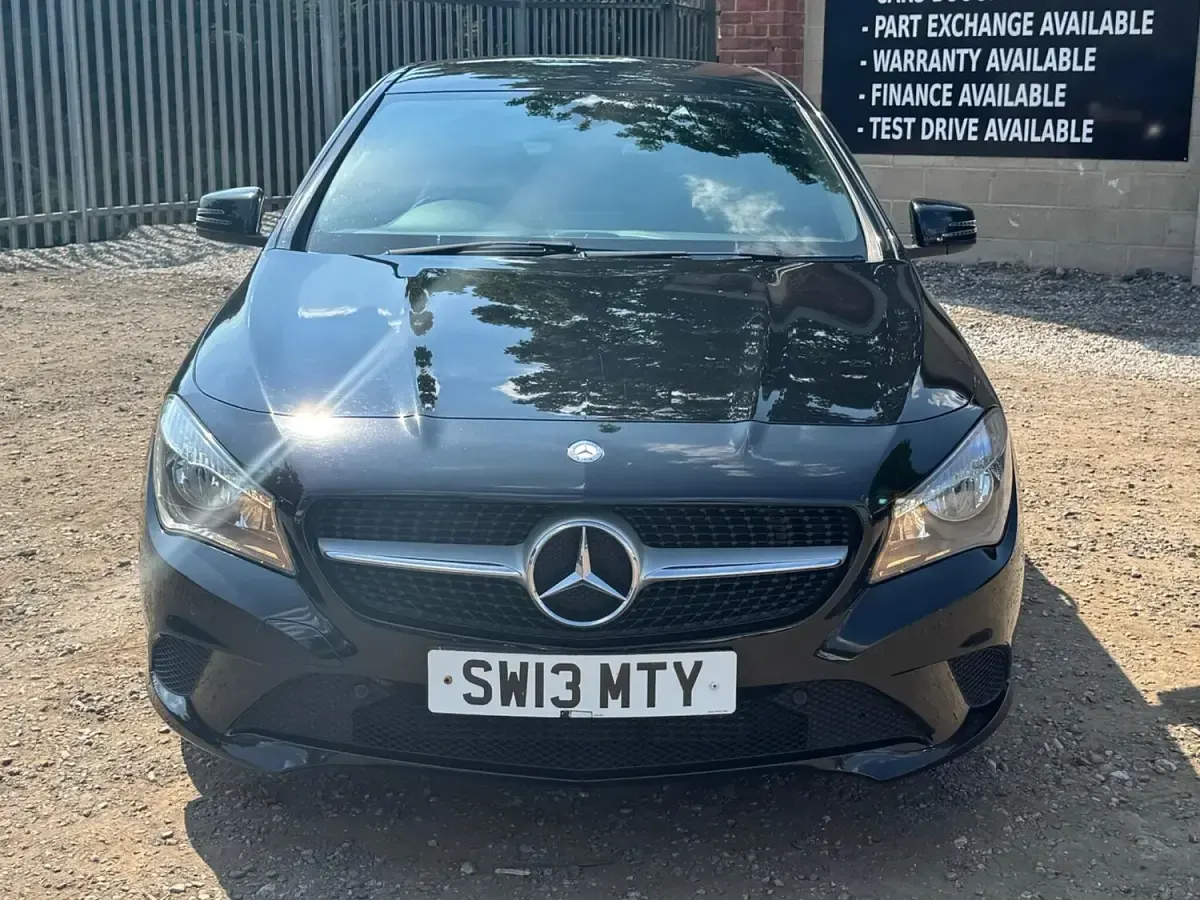 Used Mercedes CLA180 122 HP (89 kW) 2013 Black Coupe
