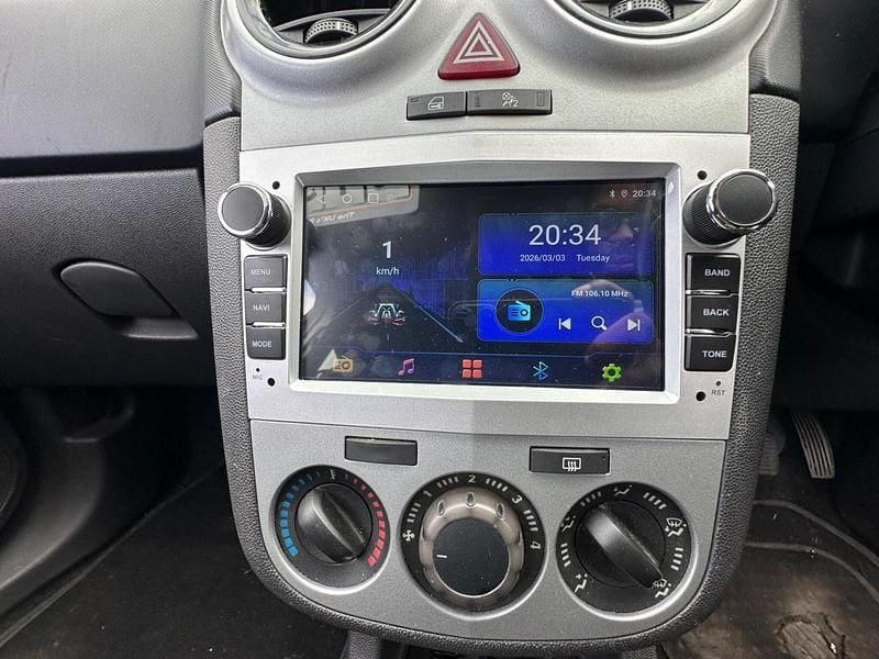 Used Vauxhall Corsa 59 HP (43 kW) 2008 Black Hatchback