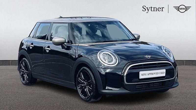 Used Mini Cooper Exclusive 134 HP (98 kW) 2023 Black Hatchback