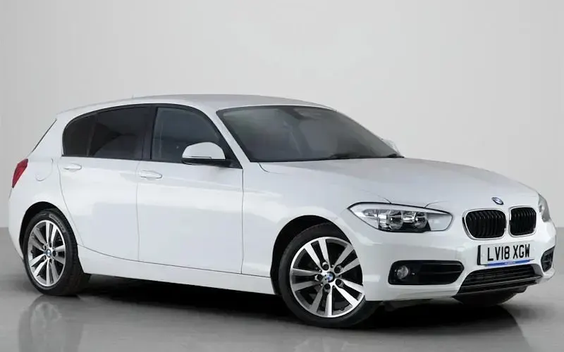 Used BMW 118 Sport Line 136 HP (100 kW) 2017 Hatchback