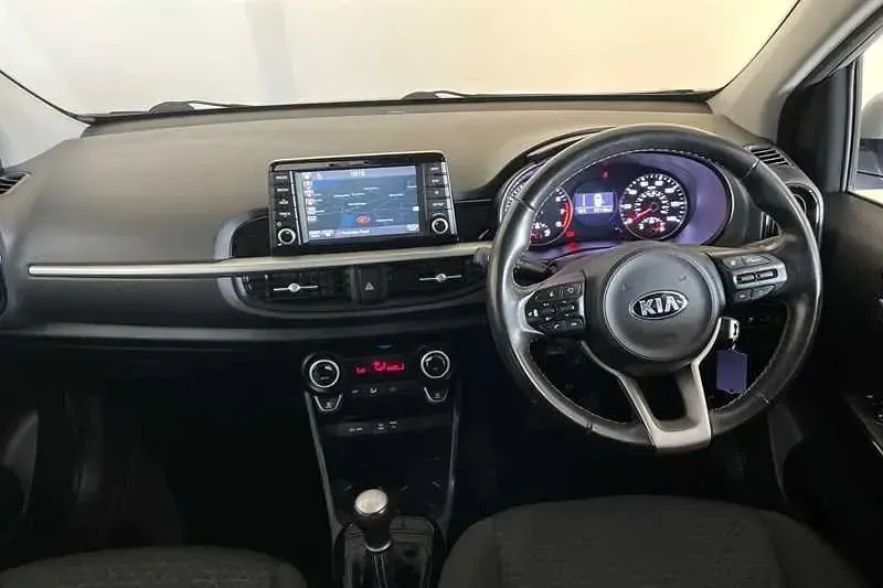 Second-hand Kia Picanto 83 CP (61 kW) 2017 Argintiu Hatchback