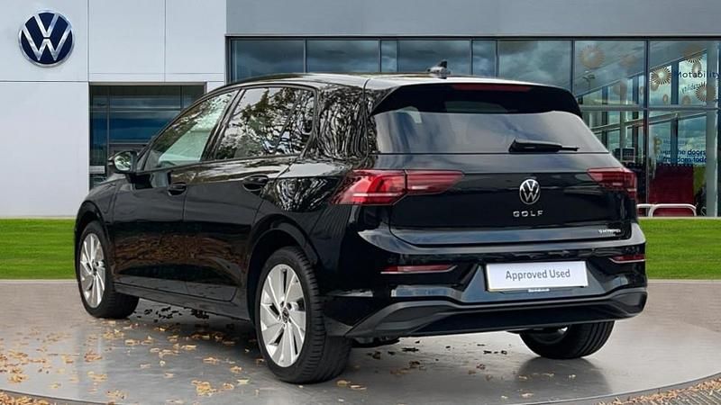 Used VW Golf VIII Match 204 HP (150 kW) 2025 Grenadilla black metallic Hatchback