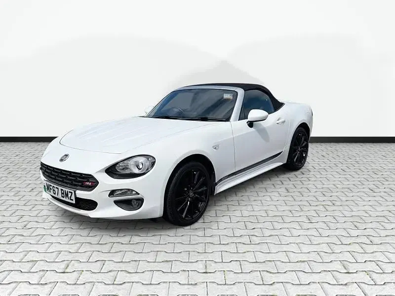 Used Fiat 124 Spider Lusso 140 HP (102 kW) 2017 White Cabriolet