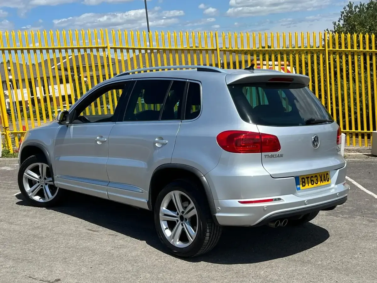 Używany VW Tiguan R-line 177 KM (130 kW) 2014 Srebrny SUV
