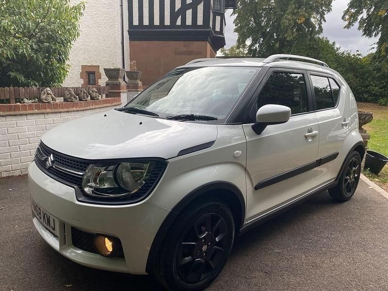 Used Suzuki Ignis SZ-T 90 HP (66 kW) 2018 White Hatchback