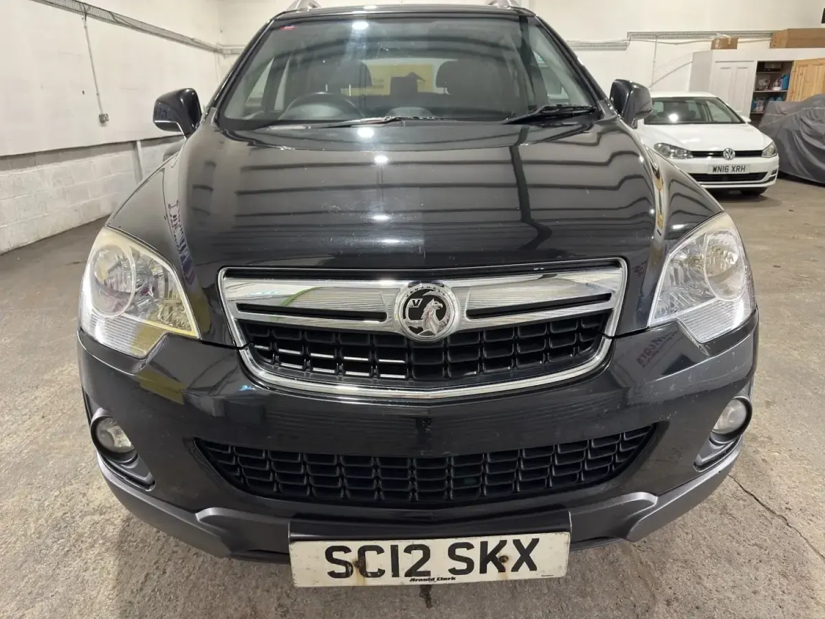 Usado Vauxhall Antara 2012 Preto SUV