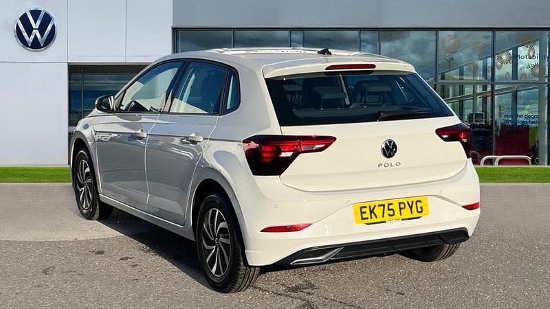 New VW Polo Life 80 HP (58 kW) 2025 Ascot grey Hatchback