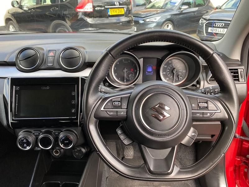 Used Suzuki Swift SZ5 83 HP (61 kW) 2020 Red Hatchback