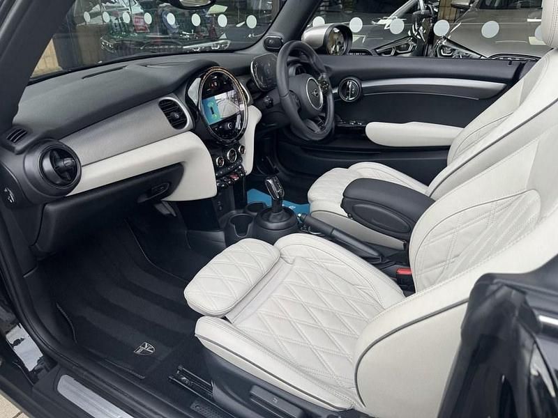 Used Mini Cooper S Cabriolet Exclusive 2024 Black Cabriolet