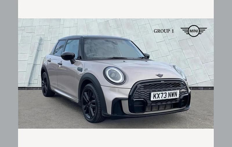 Used Mini Cooper Hatch 136 HP (100 kW) 2024 Grey Hatchback