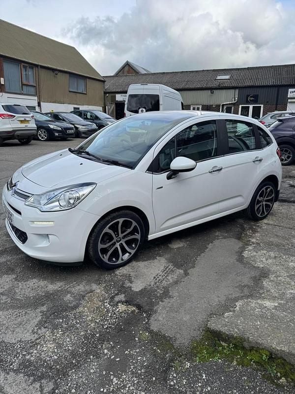 Used Citroën C3 Exclusive 2014 White Hatchback