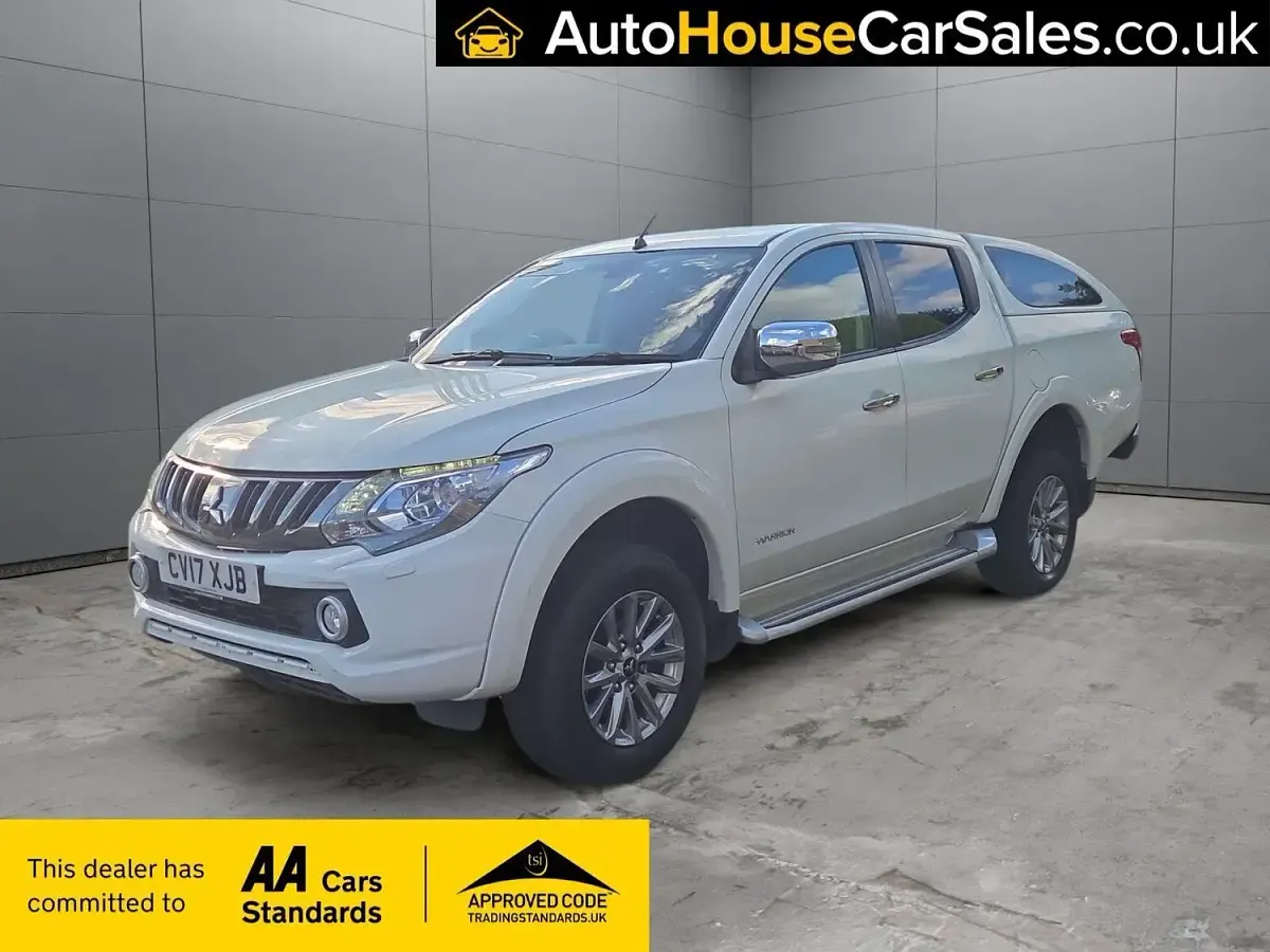 Used Mitsubishi L200 Warrior 2017 White Pickup
