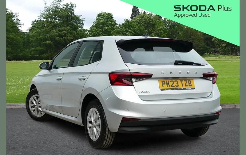 Used Skoda Fabia Comfort 94 HP (69 kW) 2023 Silver Hatchback