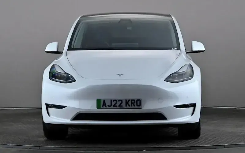 Used Tesla Model Y Long Range AWD 286 kW (389 HP) 2025 SUV