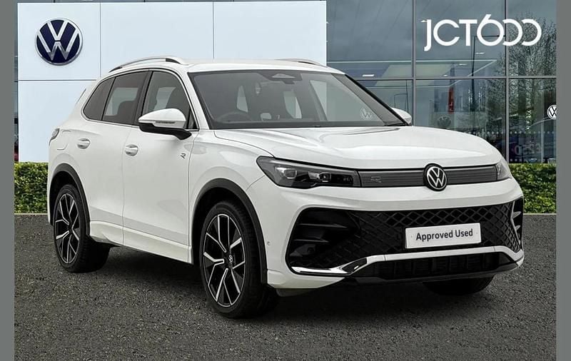 Used VW Tiguan R-line 147 HP (108 kW) 2024 White SUV