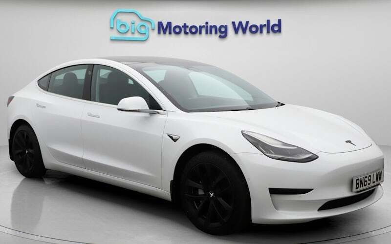 Used 2021 Tesla Model 3 Standard Range Sedan | £13,800 (Good price) - Image 1/4