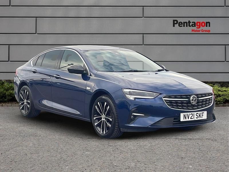 Blue Used 2021 Vauxhall Insignia Ultimate Hatchback | £13,495 (Good price) - Image 1/4